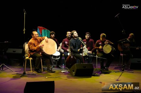 Sami Yusifin Bakı konsertindən görüntülər