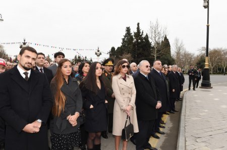 Prezident yumurta döyüşdürdü