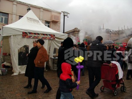 İçərişəhərdəki möhtəşəm Novruz Festivalından reportaj