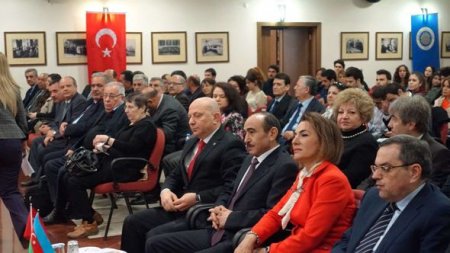 Əli Həsənov Türkiyədə Hüseyn Cavid haqqında keçirilən konfransda iştirak etdi