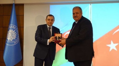 Əli Həsənov Türkiyədə Hüseyn Cavid haqqında keçirilən konfransda iştirak etdi