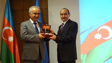 Əli Həsənov Türkiyədə Hüseyn Cavid haqqında keçirilən konfransda iştirak etdi