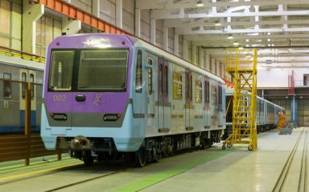 Bakı metrosunun yeni qatarları gəldi