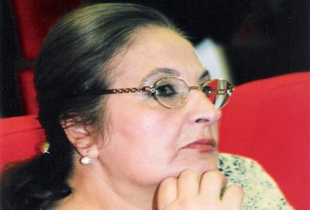 Xalq artisiti Şəfiqə Məmmədovaya fəxri diplom verildi