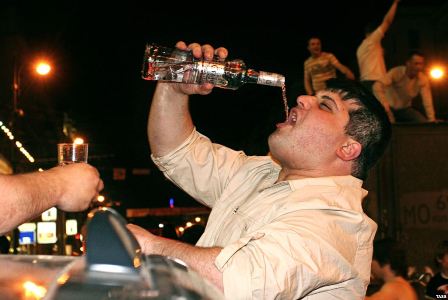 İçki ömrü 7,6 il azaldır