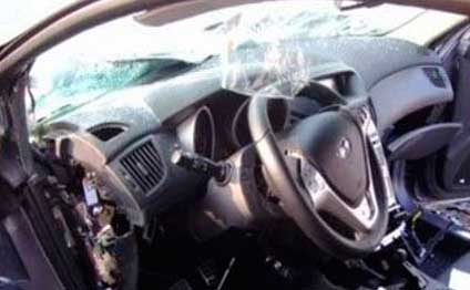 Lənkəranda yol terroru: 2 ölü, 9 yaralı