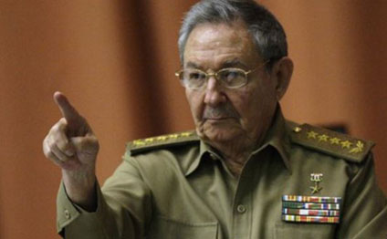 Raul Kastro Moskvaya gəlir