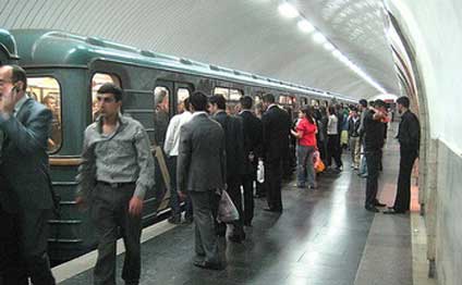 Bakı metrosunda həyəcanlı anlar