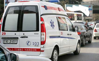 Nənə və nəvəni maşın vurub