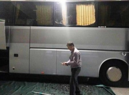 Daha bir futbol komandasına hücum