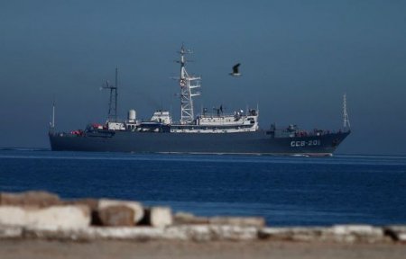 Rusiya hərbi gəmisi Azərbaycan vətəndaşlarını Yəməndən çıxardı