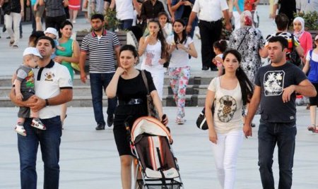 Dünya əhalisinin yarısı 5 ölkədə yaşayır