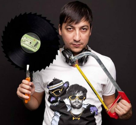 Azərbaycanın tanınmış DJ-i beynəlxalq axtarışa verildi
