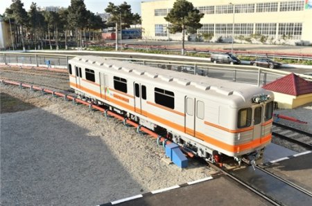 İlham Əliyev metroda