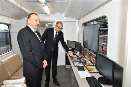 İlham Əliyev metroda