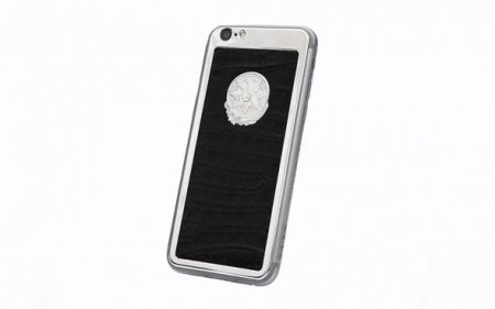 Heydər Əliyevin şərəfinə qızıl iPhone 6