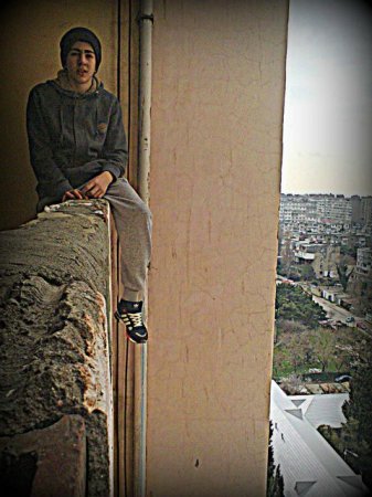 Bakıda çılğın gənclərin şok görüntüləri (+18)