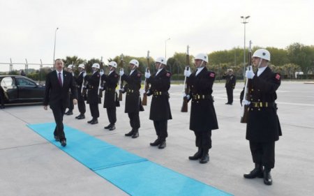 İlham Əliyev Bakıya qayıtdı