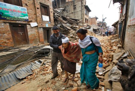 Nepalda ölü sayı 4000 oldu