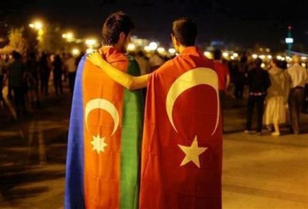 Azərbaycanlılar və türklər ermənilərin əsas düşmənləridir
