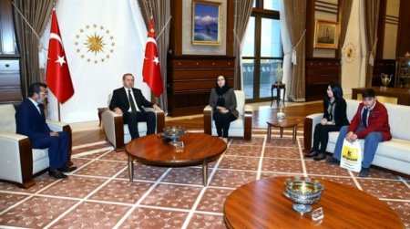 Prezident Özgecanın ailəsini qəbul etdi