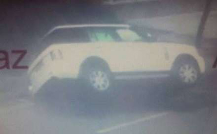 Bakının mərkəzində “Range Rover” belə aşdı