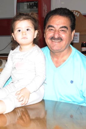 Tatlısesin 2 yaşlı qızının dini bilikləri
