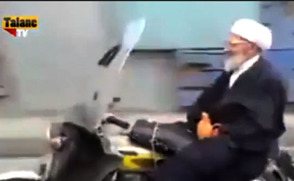 İranlı molla baykerlərə meydan oxudu