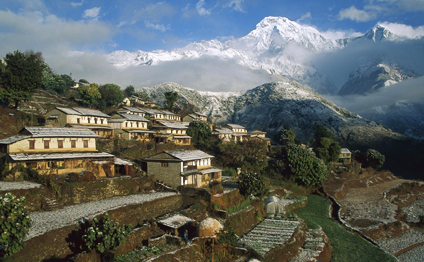 Nepalda güclü zəlzələ
