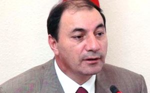 Əvəz Ələkbərovun qohumunun qətli işində qəfil dönüş: zərərçəkən, yoxsa qatil?!