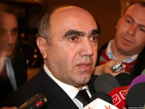 Zakir Qaralov 