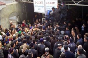 Biləsuvar gömrüyündə nə baş verir?!