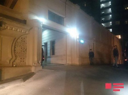 Vəfa Quluzadə dəfn edildi