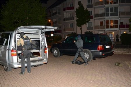 Özünü partlatmaq istəyəni qızı satdı
