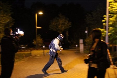 Özünü partlatmaq istəyəni qızı satdı