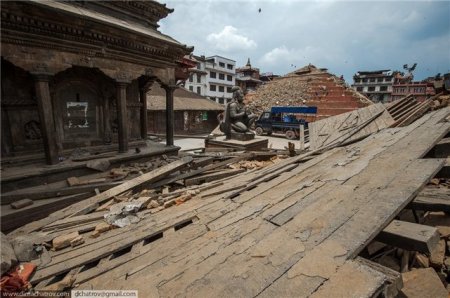 Nepaldan dəhşətli görüntülər