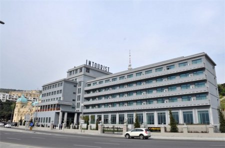 Bakının “İnturist”i