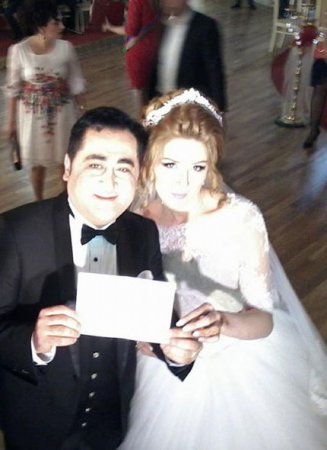 Bu gün Elgizin toyudur