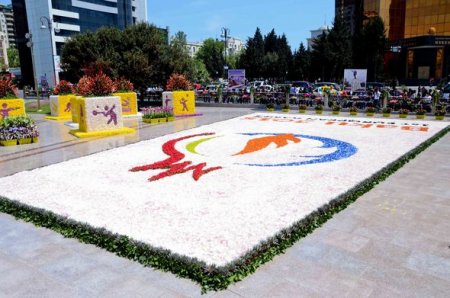 Bakıda Gül bayramı