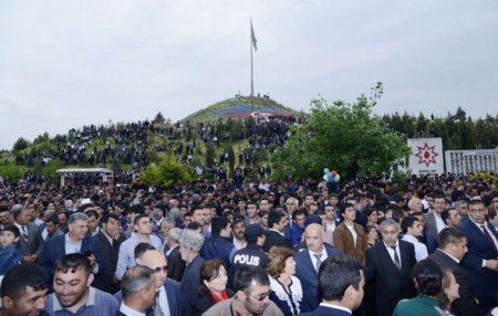 Cəbhə bölgəsində möhtəşəm Məşəl festivalı