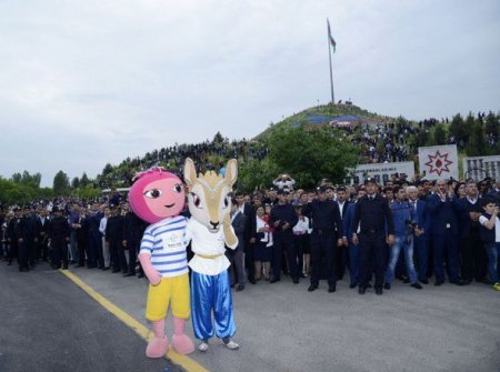 Cəbhə bölgəsində möhtəşəm Məşəl festivalı