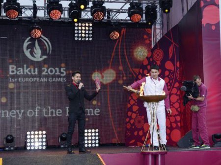 Cəbhə bölgəsində möhtəşəm Məşəl festivalı