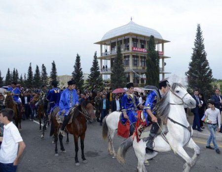 Cəbhə bölgəsində möhtəşəm Məşəl festivalı