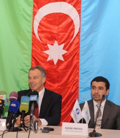 Nizami Piriyev kimdir?