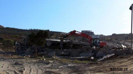 Məmurların Bakıdakı villaları belə söküldü