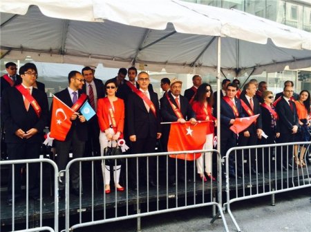 Bayrağımız Nyu-Yorkda
