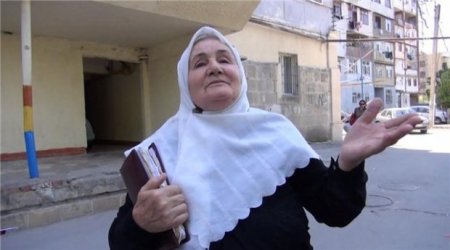 “Penoplas” üzlüklü binaların sakinləri etiraz aksiyası keçirdi