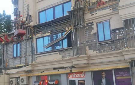 Sumqayıtda da penoplast söküntüsü başladı