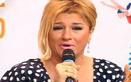 Mətanət üzr istədi və yenə ağladı: 