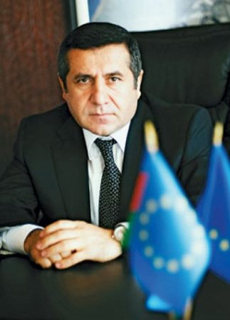 Zavod və Piriyev günün günorta çağı yoxa çıxır...